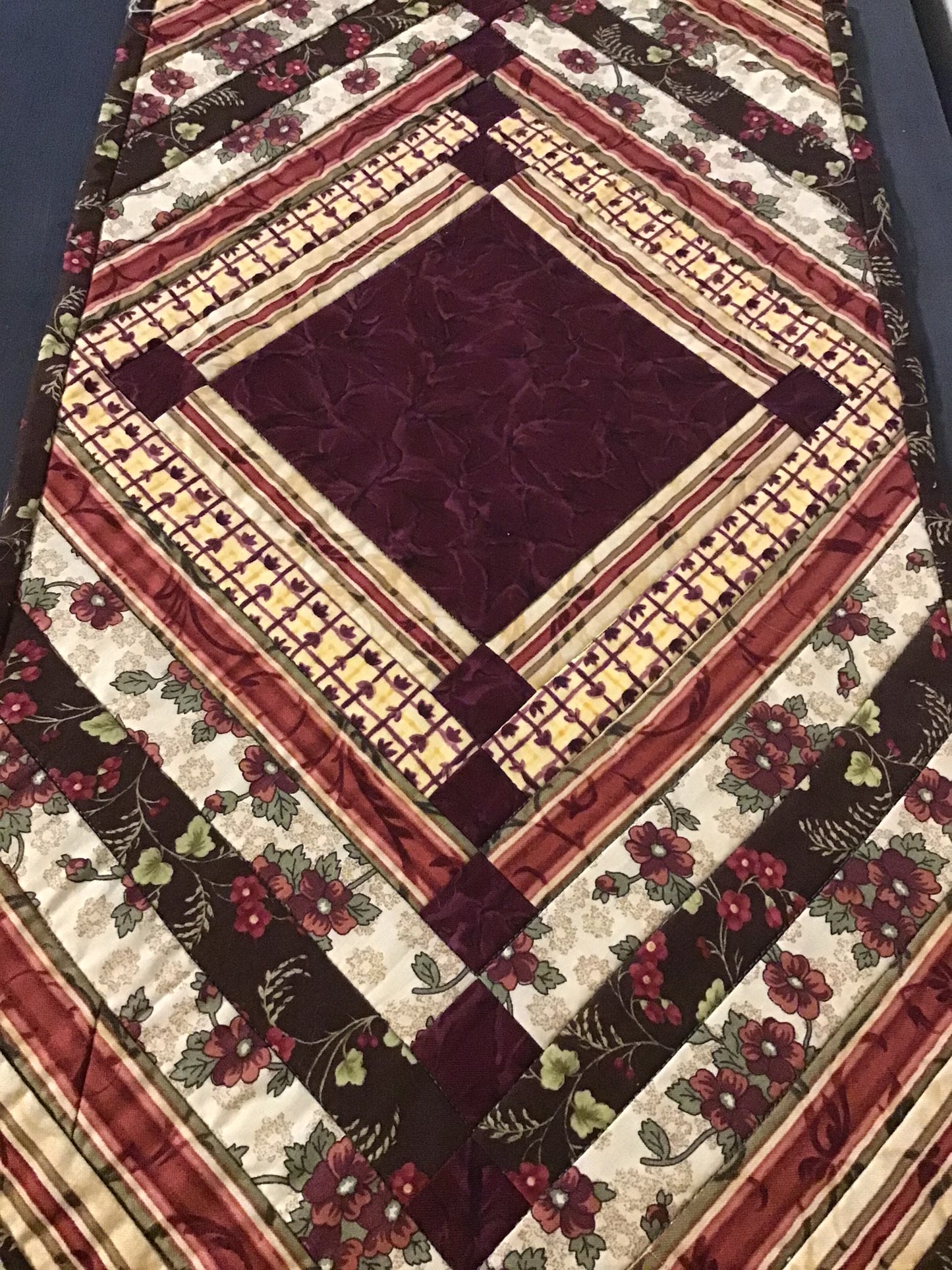 Table Runner 4