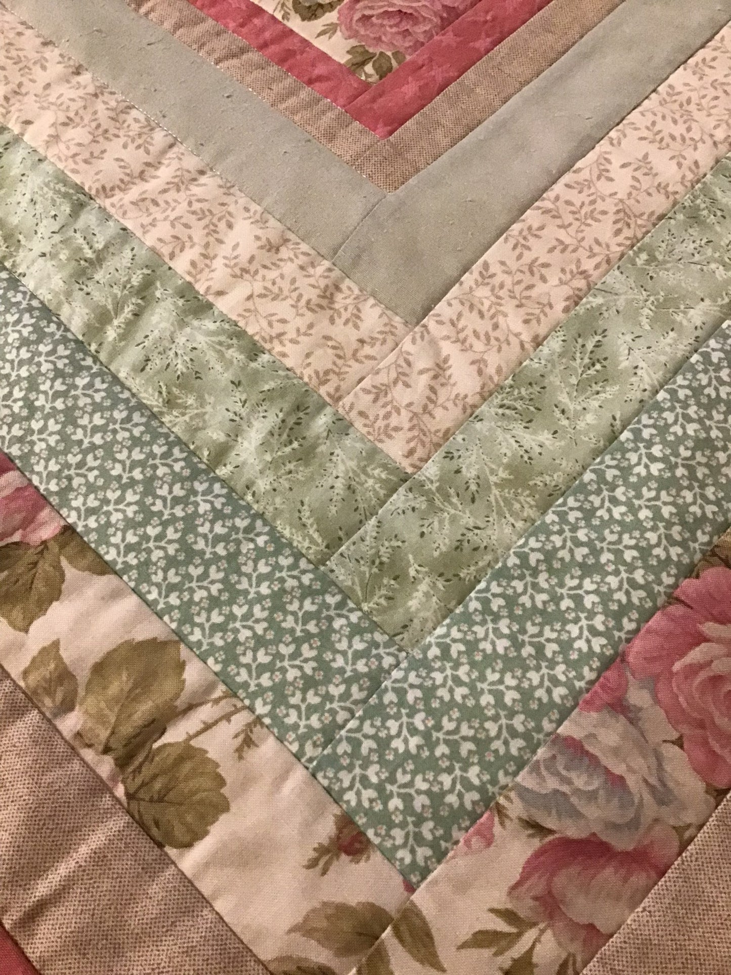 Quilted Table Runner - Salmon & Pale Green Florals